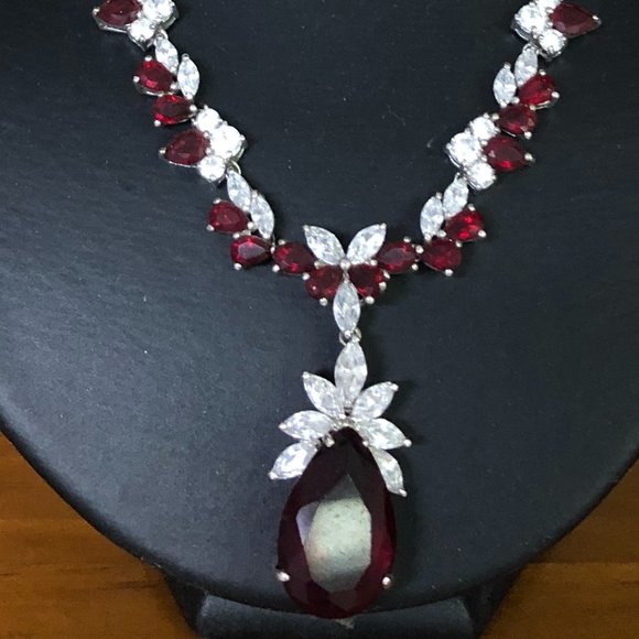 necklace set - Picture 2 of 3